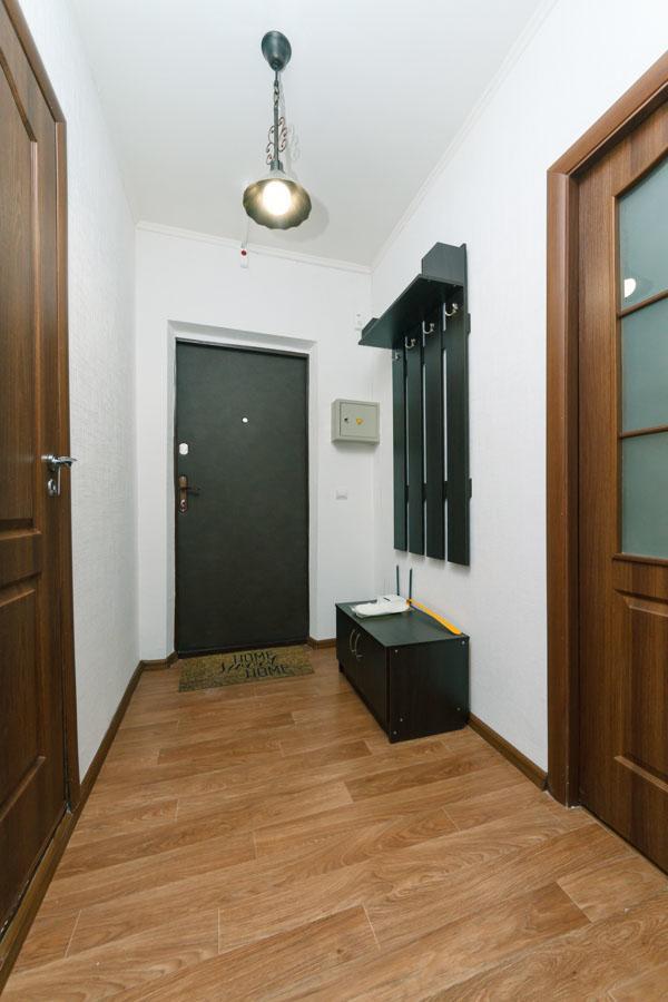 Cozy Apartment On Gmyri 12B Near Metro Poznyaki เคียฟ ภายนอก รูปภาพ